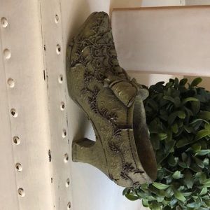Decorative Shoe